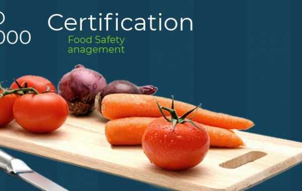 What are the steps involved in ISO 22000 certification and its benefits?